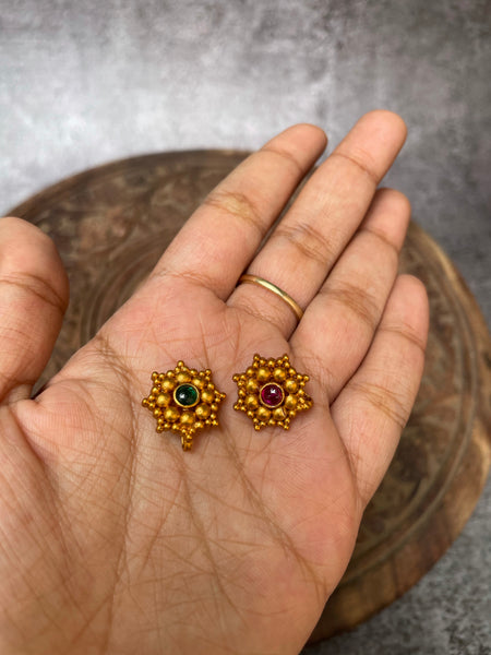 Antique kemp nose pin