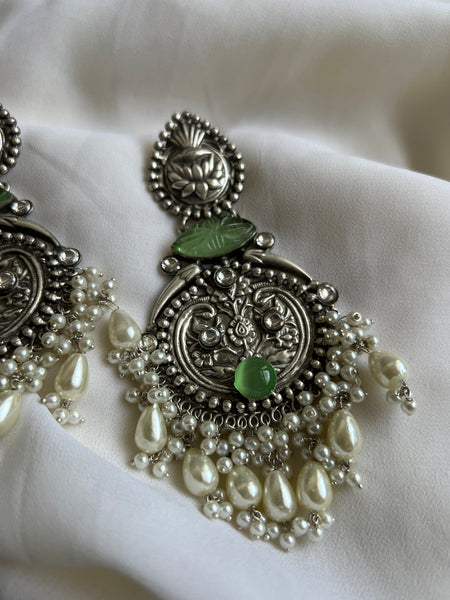 Jumbo stone carved Chaandbalis