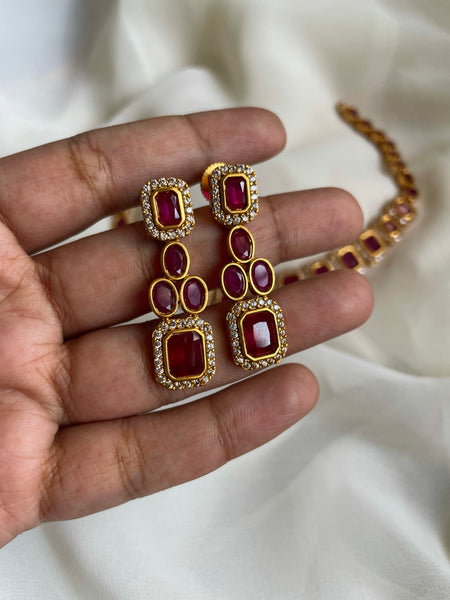 Ruby green necklace with ad stone border