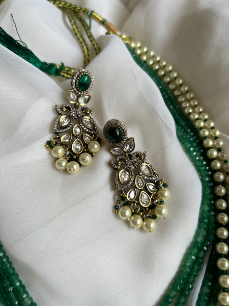 Victorian emerald pendant maala with earrings