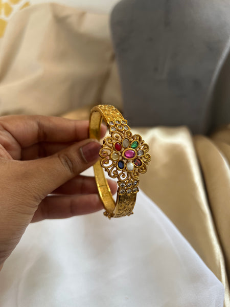 Premium Navaratna flower kada