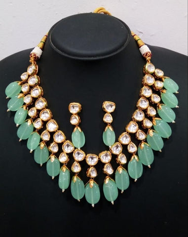 Kundan necklace with semi precious drops (4 colors)