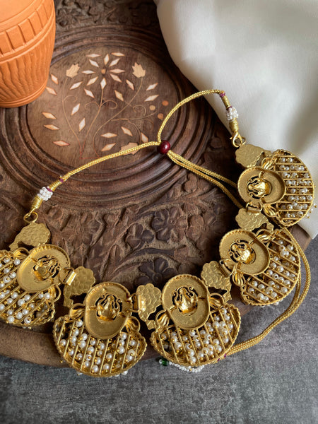 Kundan Lakshmi cluster bead necklace