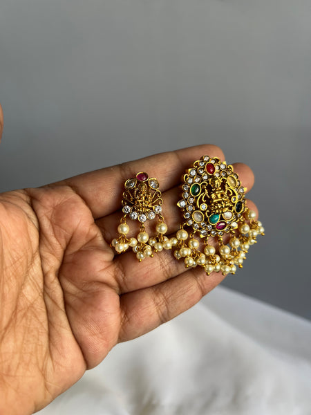 Navaratna Kemp Lakshmi pendant with studs D