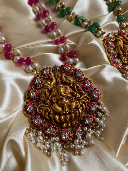 Oversized Ganesha pendant Haram