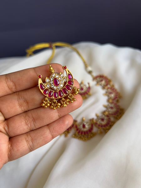 Kemp emerald chaand necklace with studs