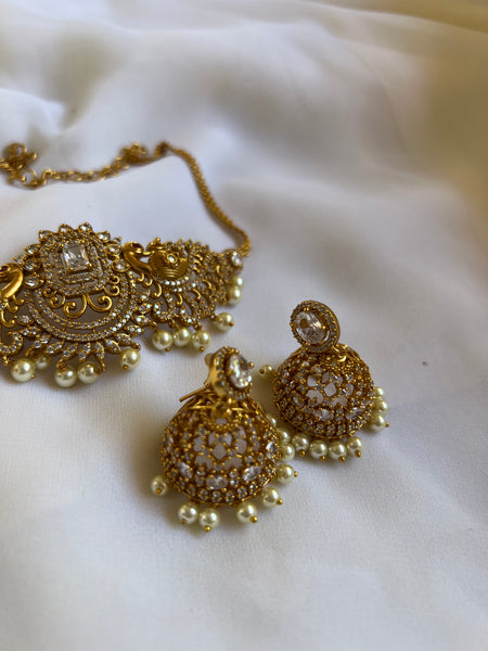 Ad stone regal choker with jhumkas