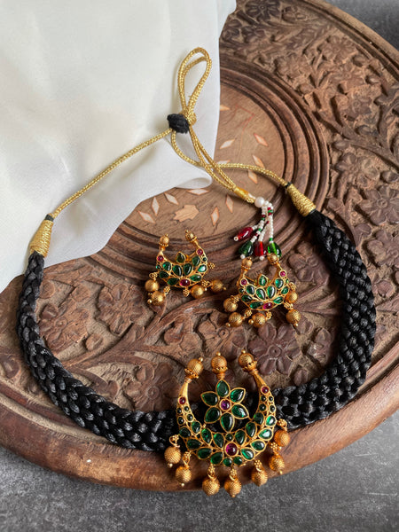 Chandra choker set(2 Colors)