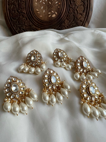 Uncut polki Pearl jumbo studs