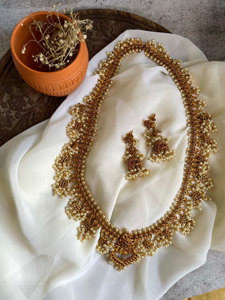 Bridal guttapusalu with jhumkas