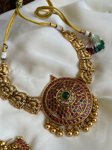 Kemp vintage pendant with Nagas chain set