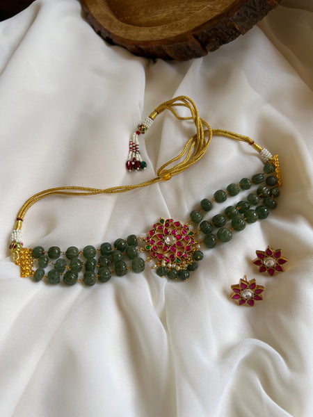 Kundan pumpkin bead choker with studs