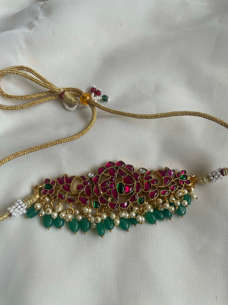 Annam delicate Kundan choker