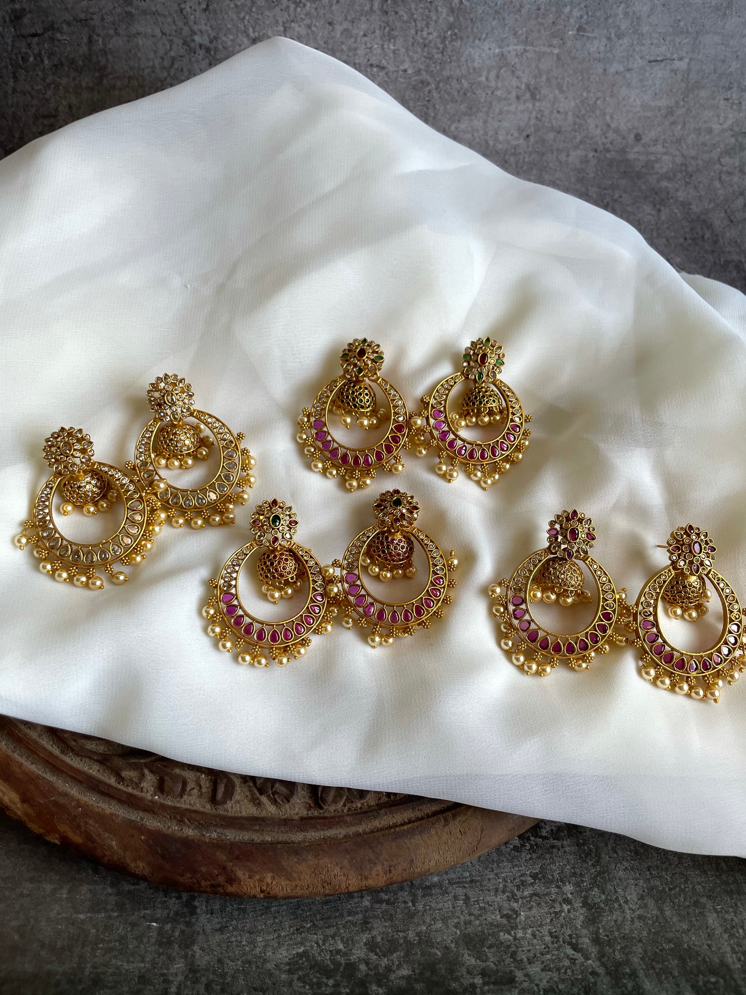 Kemp Jhumka Chaandbalis