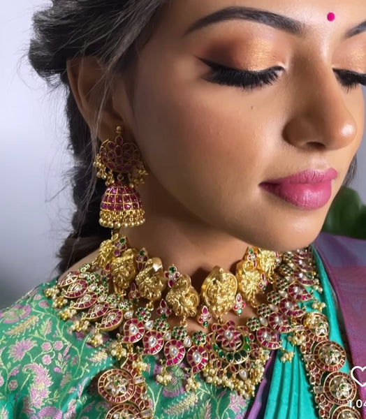 Full neck choker with Nagas Lakshmi and Kundan manga