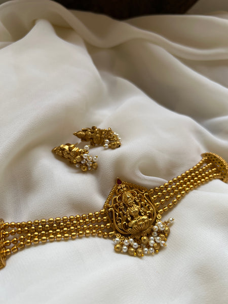 Lakshmi matte choker with studs
