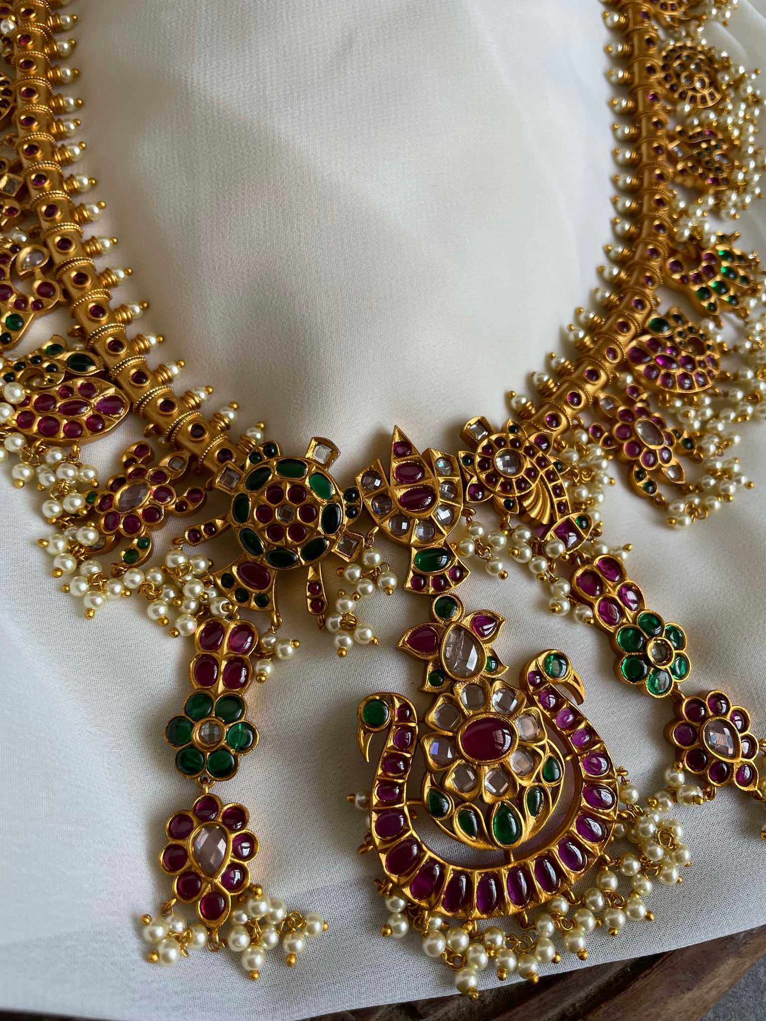 Shanku chakra namam guttapusalu haram with earrings