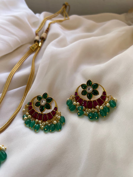 Kundan flower chaand Studs