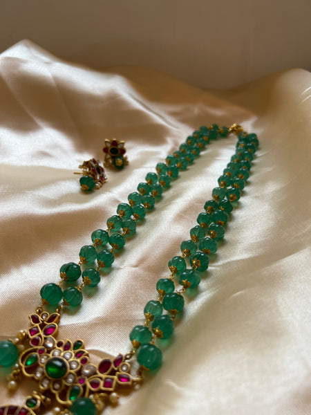 Kundan pendant in Pumpkin bead Haram with studs-PRE BOOK