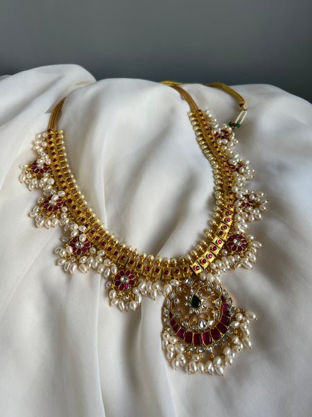 Kundan guttapusalu necklace