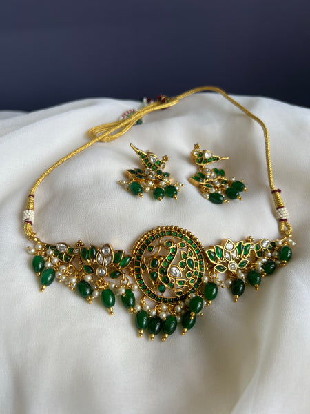 Kemp Annam choker with parrot studs