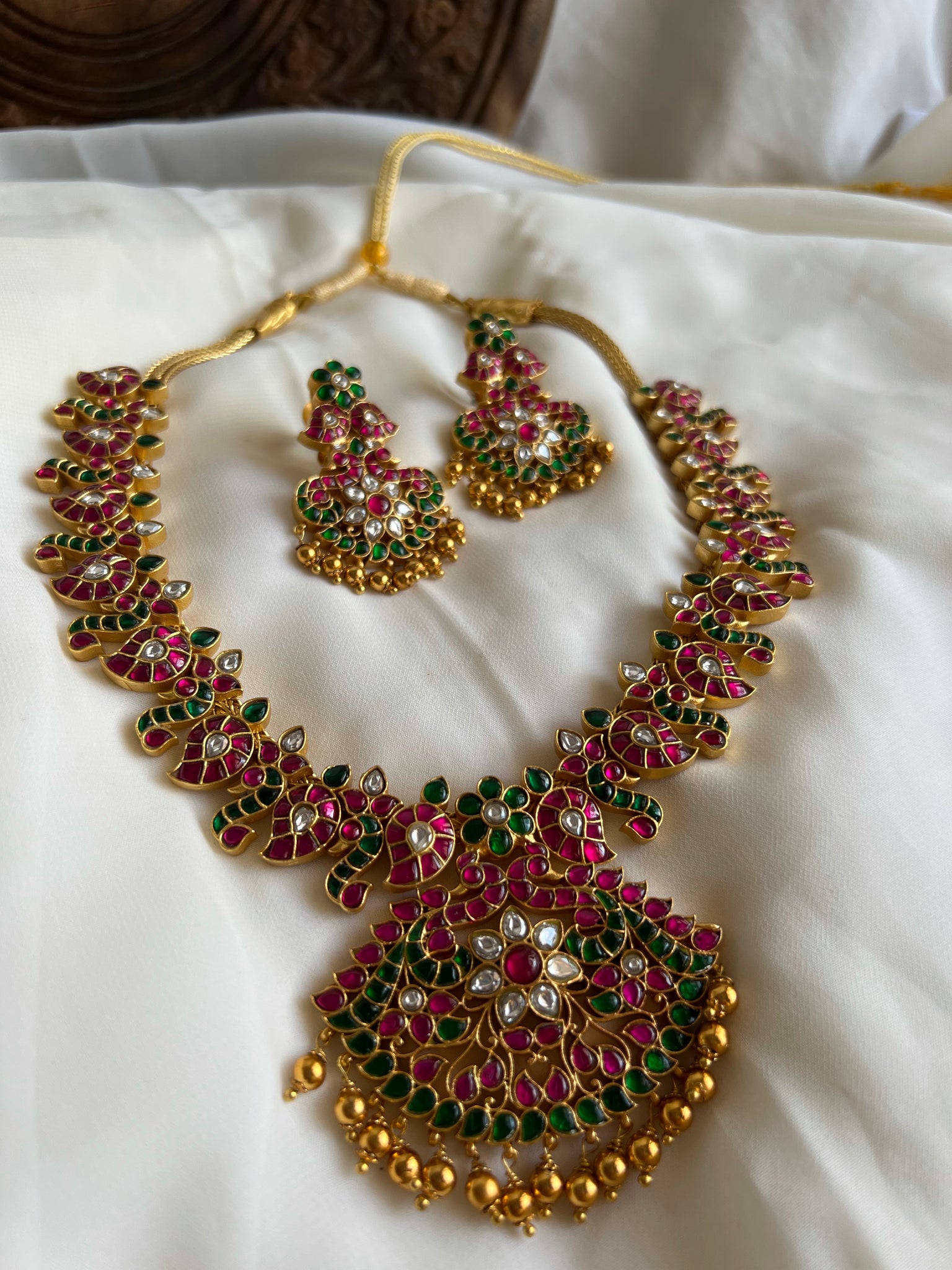 Bridal Annam manga necklace with earrings