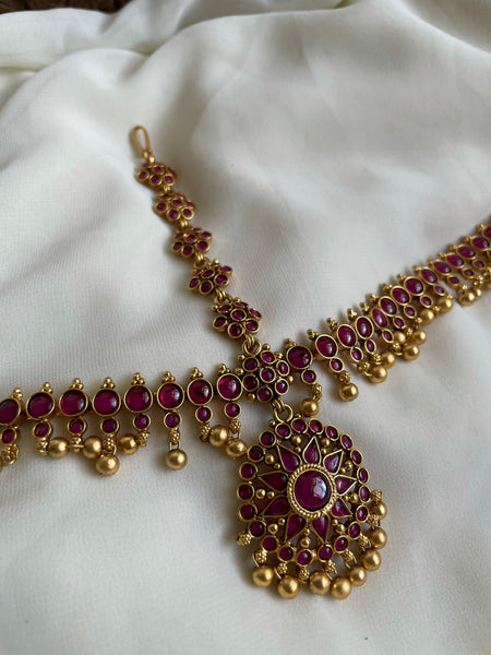 Traditional kemp 3 like head piece for bride