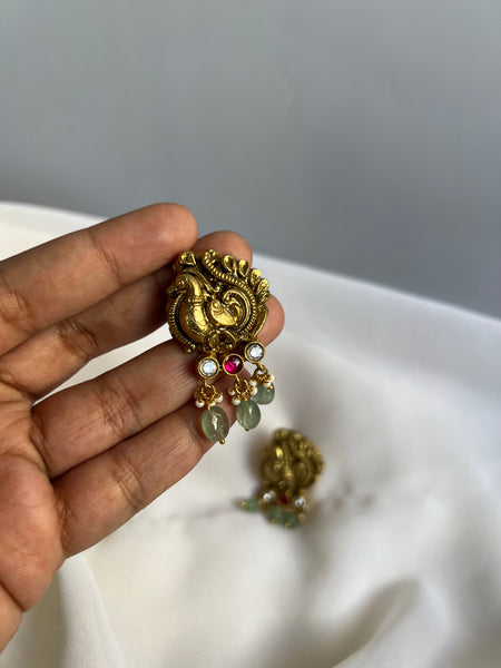 Jumbo Nagas peacock studs