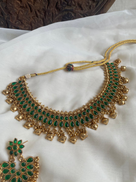 Kemp necklace with Chaandbalis and tika