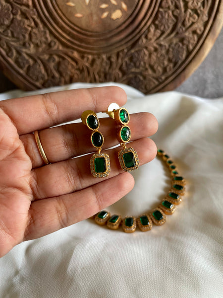 Kemp necklace with ad stone details(4 Colors)