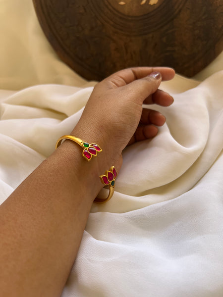 Kundan lotus kada - free size