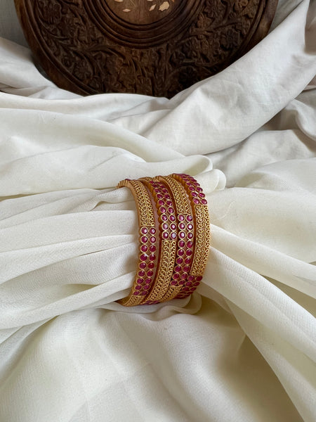 Set of 4 kemp cutwork Bangles