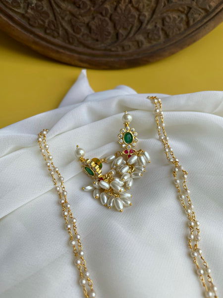 Emerald stone Pearl mangalsutra with studs