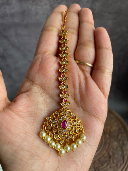 Cutwork Pearl chutti
