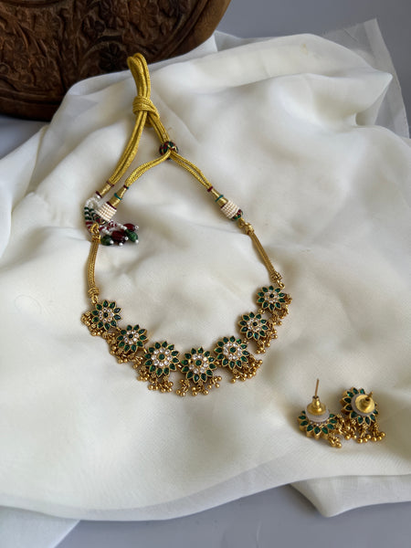 Reversible Kemp flower necklace with studs