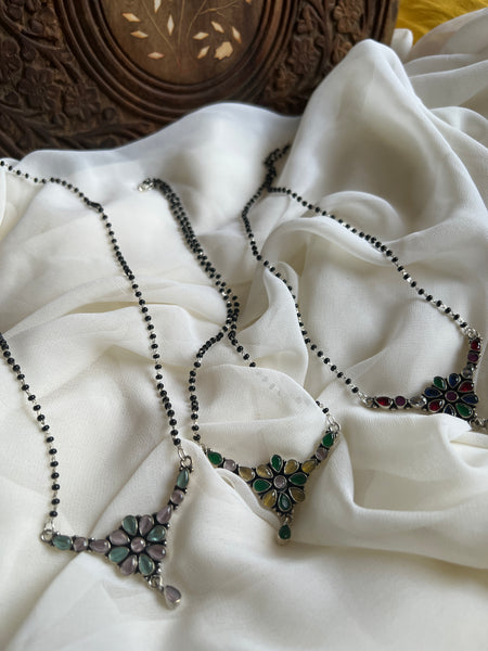 Stone flower mangalsutra