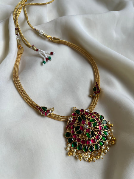 Kundan floral pendant necklace