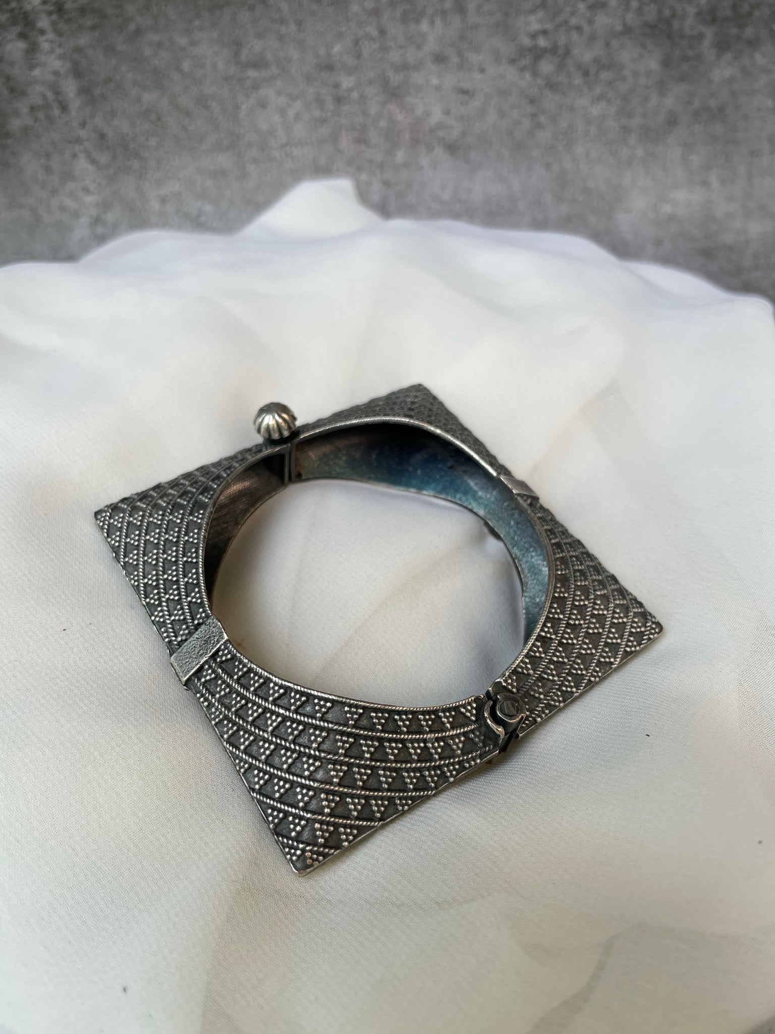 Tribal oxidised kada - C