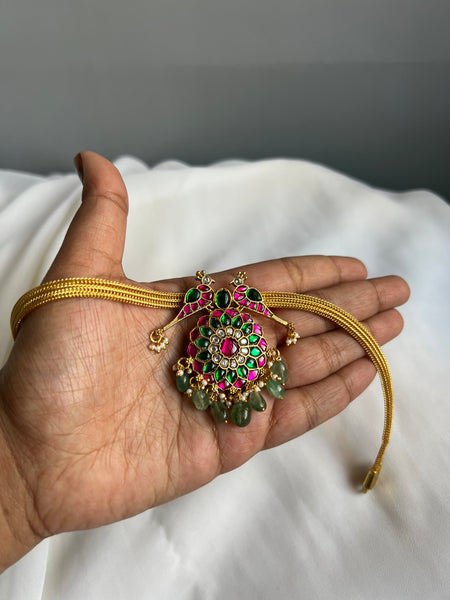 Double parrot Kundan flower tika/pendant