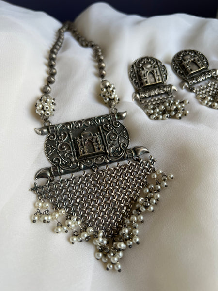 Taj Mahal Jaali maala with earrings