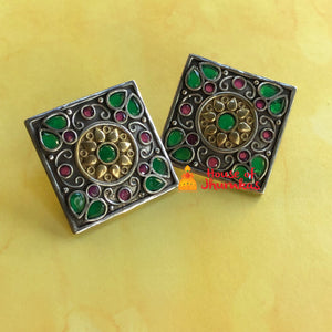 Jumbo square studs