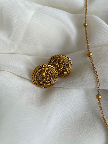 Lakshmi pendant with maala set