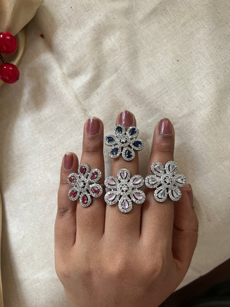 Stone flower adjustable ring