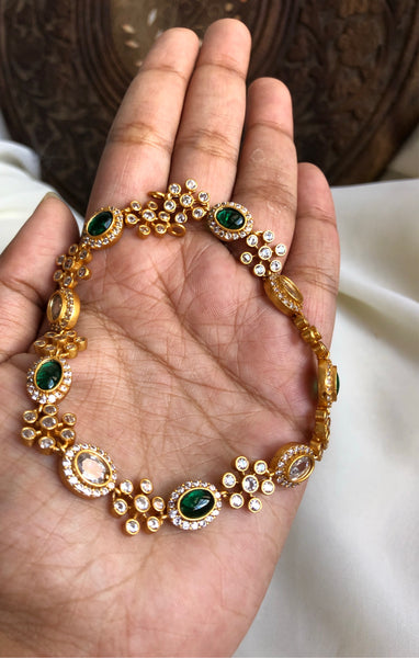 Oval stone choker with studs