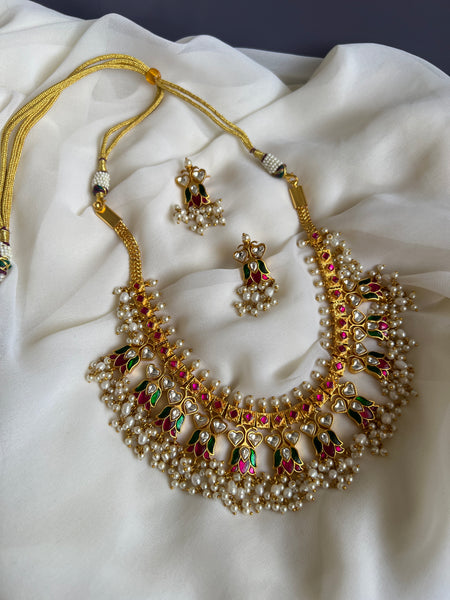 Kundan lotus guttapusalu with earrings