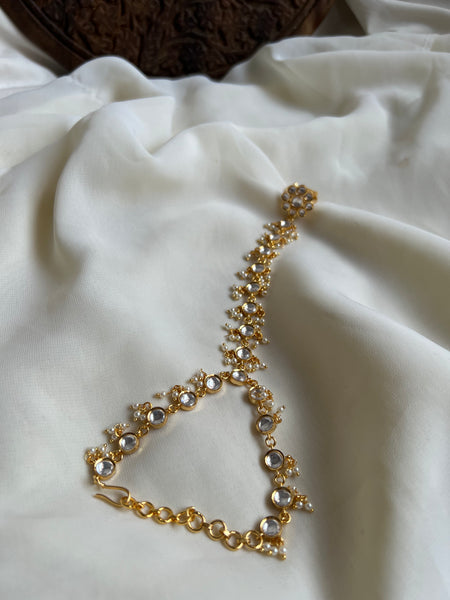 Kundan like haath phool