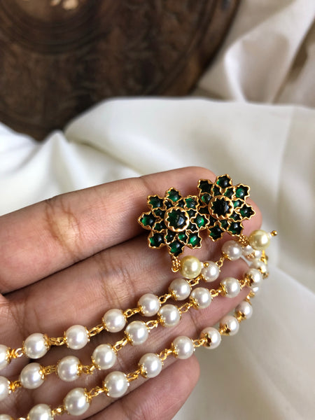 Kemp flower pendant pearl choker with studs