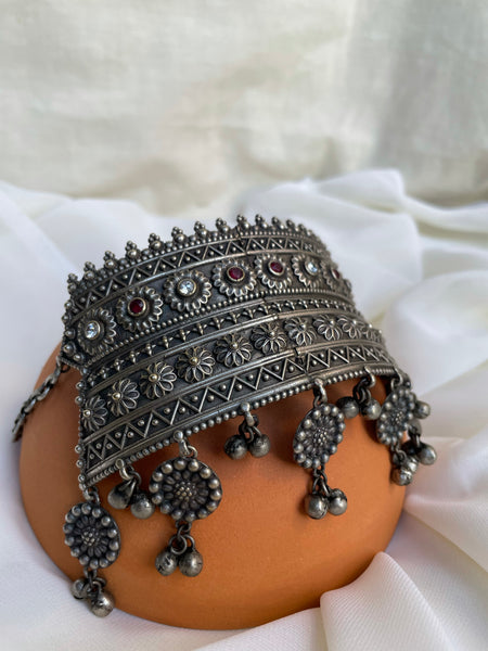 Ishani- full neck tribal choker