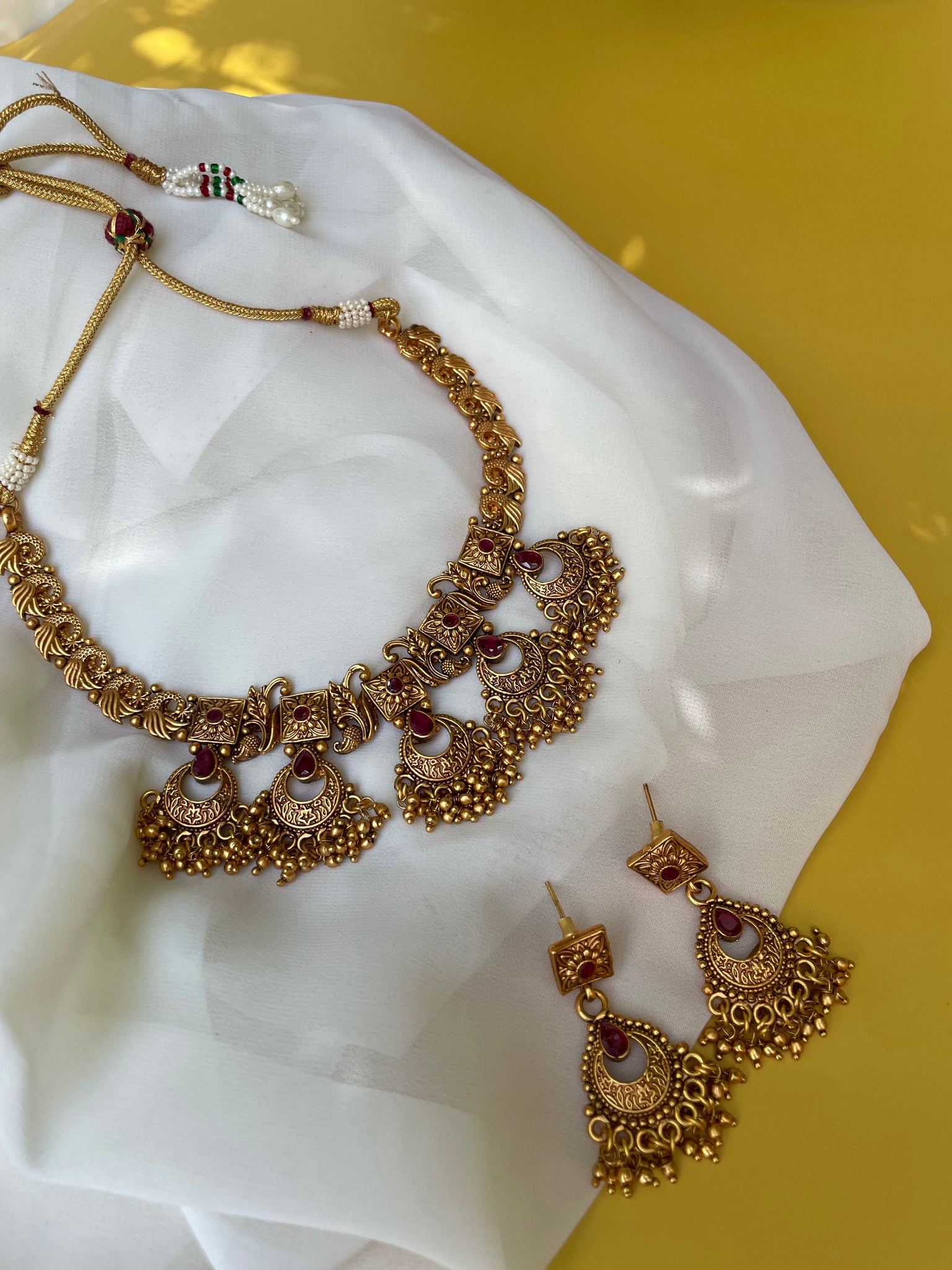 Antique ruby Chaandbali necklace with earrings