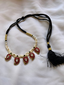 Kundan manga pearl choker